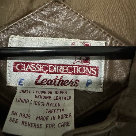 Vintage leather jacket - Picture 2 of 3